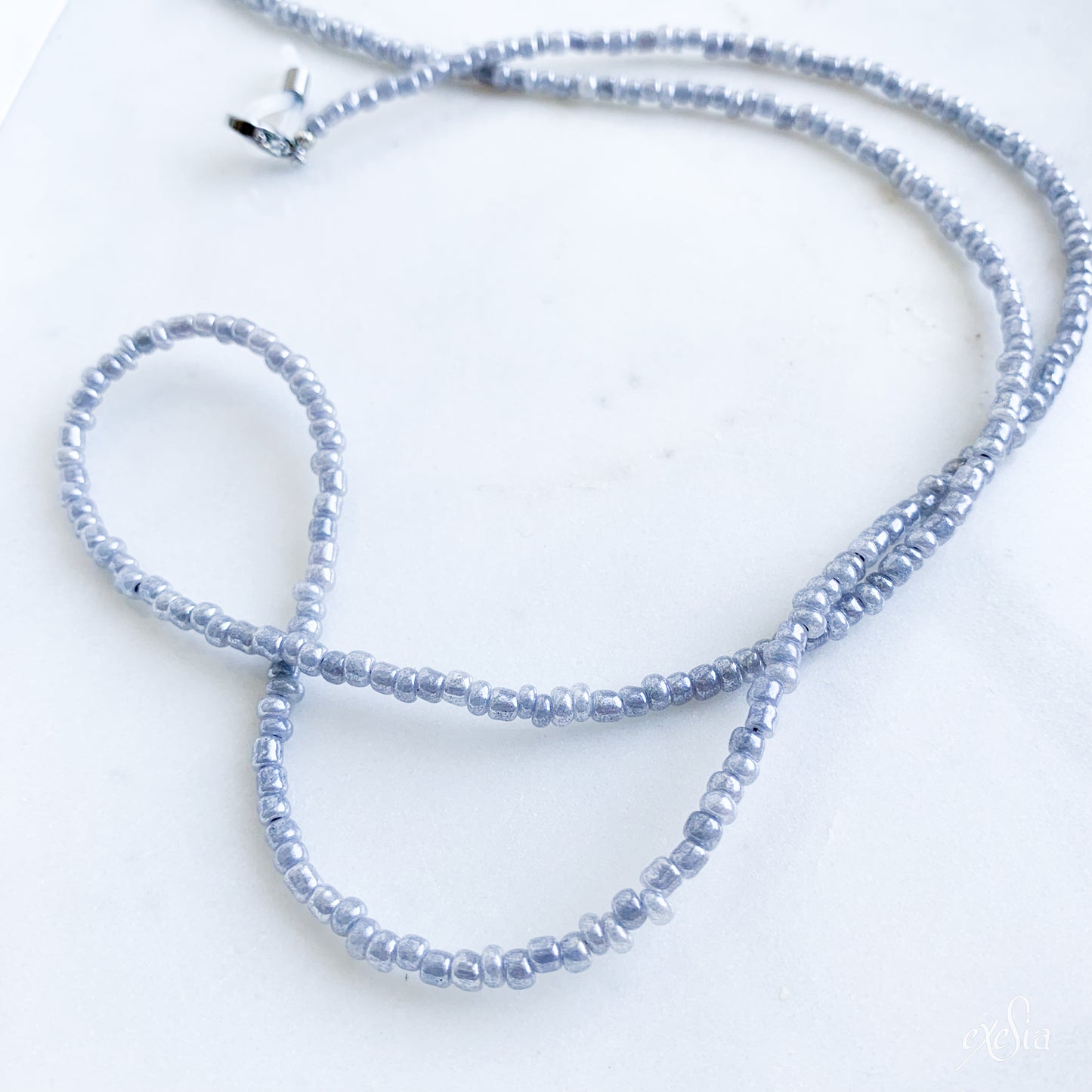 Grey Sunnies Chain