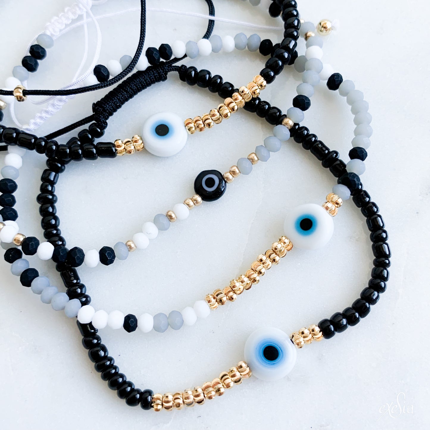 Speckled Seed Bead Mati Bracelet in Black/White