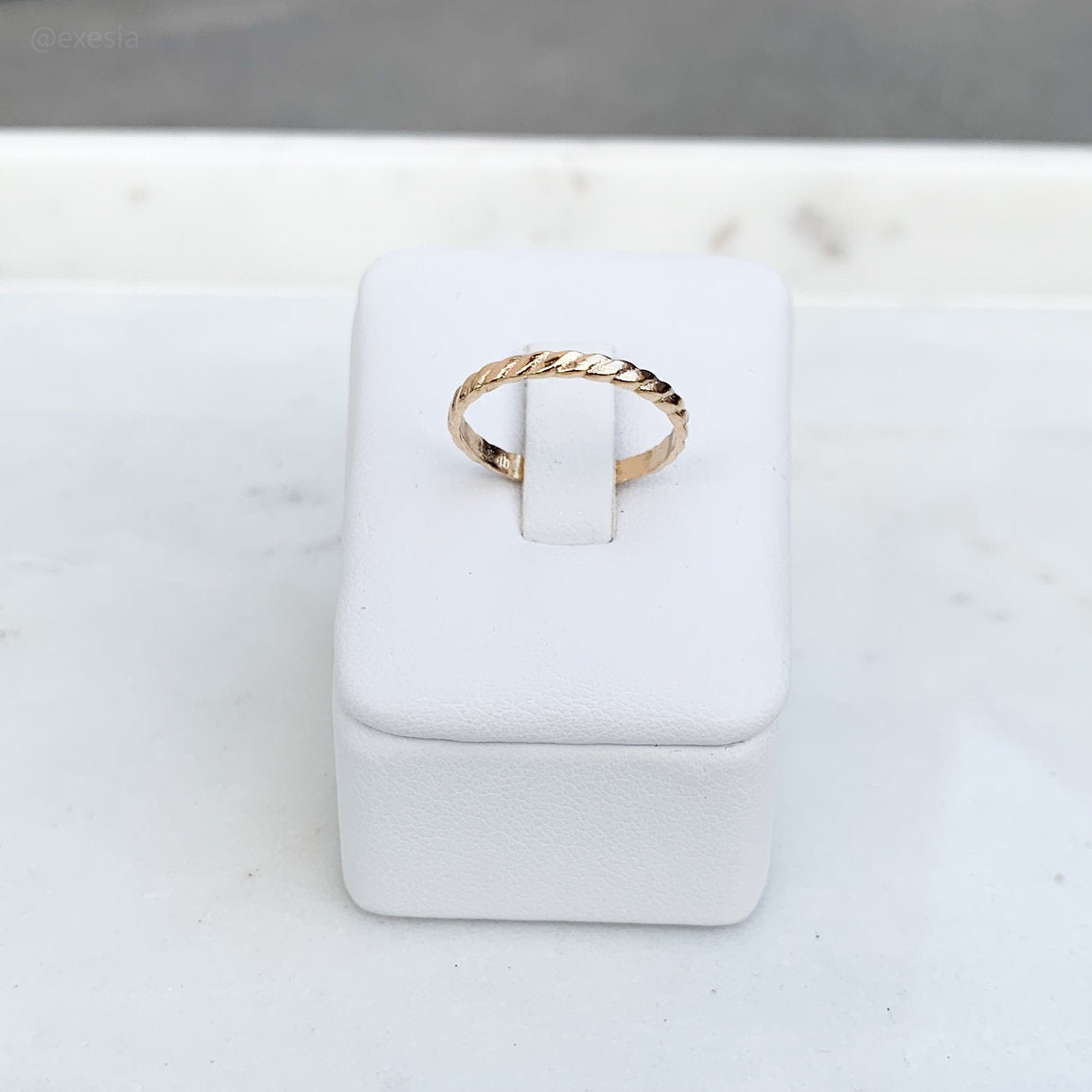 Thin Gold Twist Band Ring