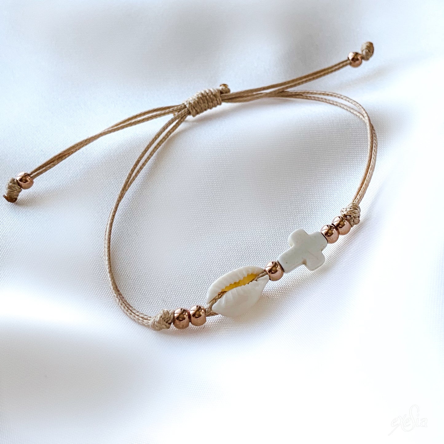 Natural Shell & Cross String Bracelet