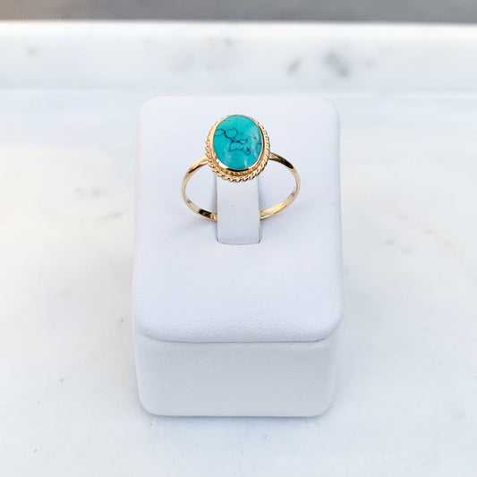 Golden Oval TQ Howlite Ring